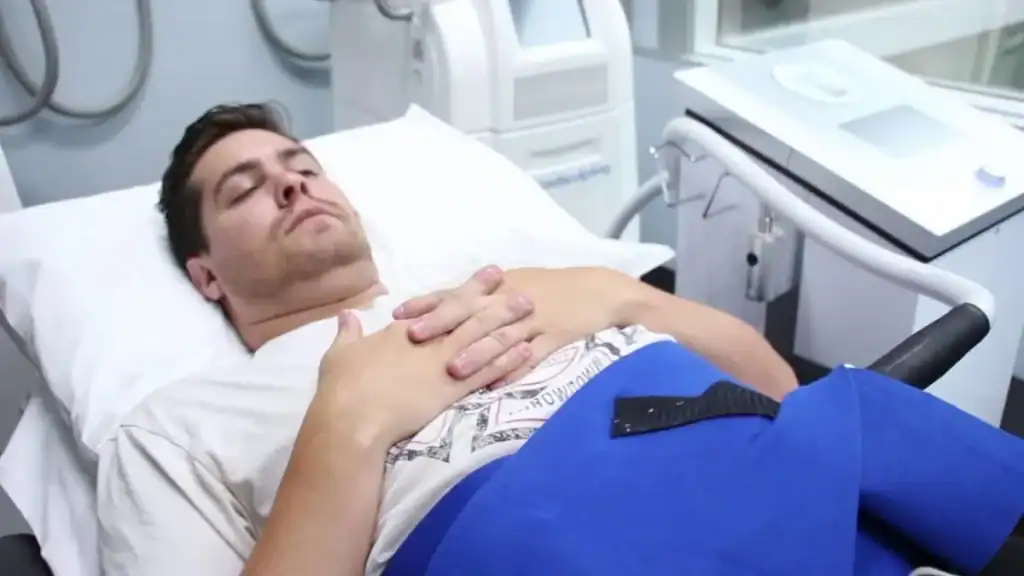 Transforming Bodies: Celebrity Success Stories and the Truth Behind Body Contouring 2 Image of male having body contouring Solihull treatment
